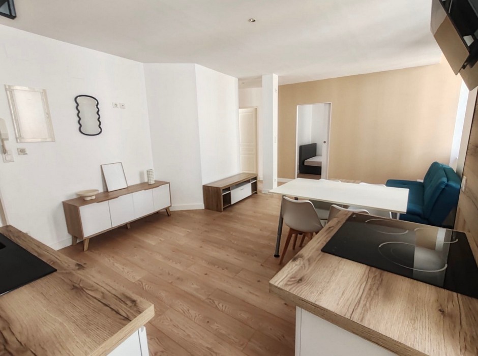 Pièces avant et après rénovation d'un appartement à Montauban