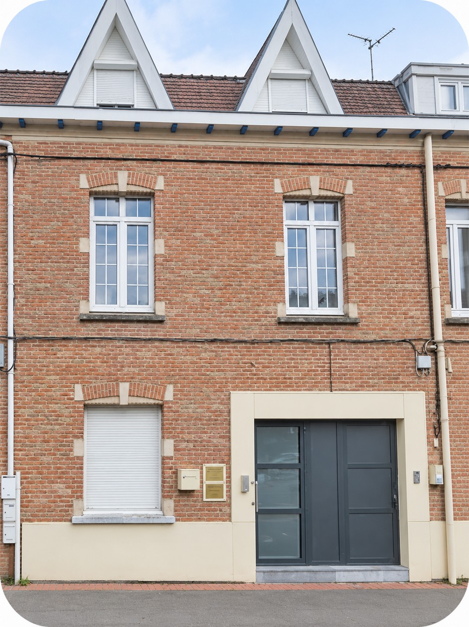 Maison de Lesquin avant et après sa transformation en immeuble de rapport