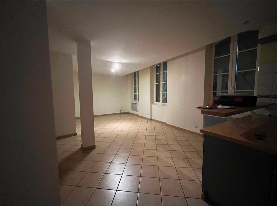 Pièces avant et après rénovation d'un appartement à Montauban